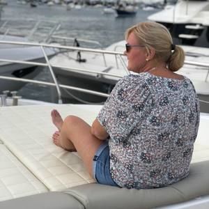 Meet your Posher, Kimberly